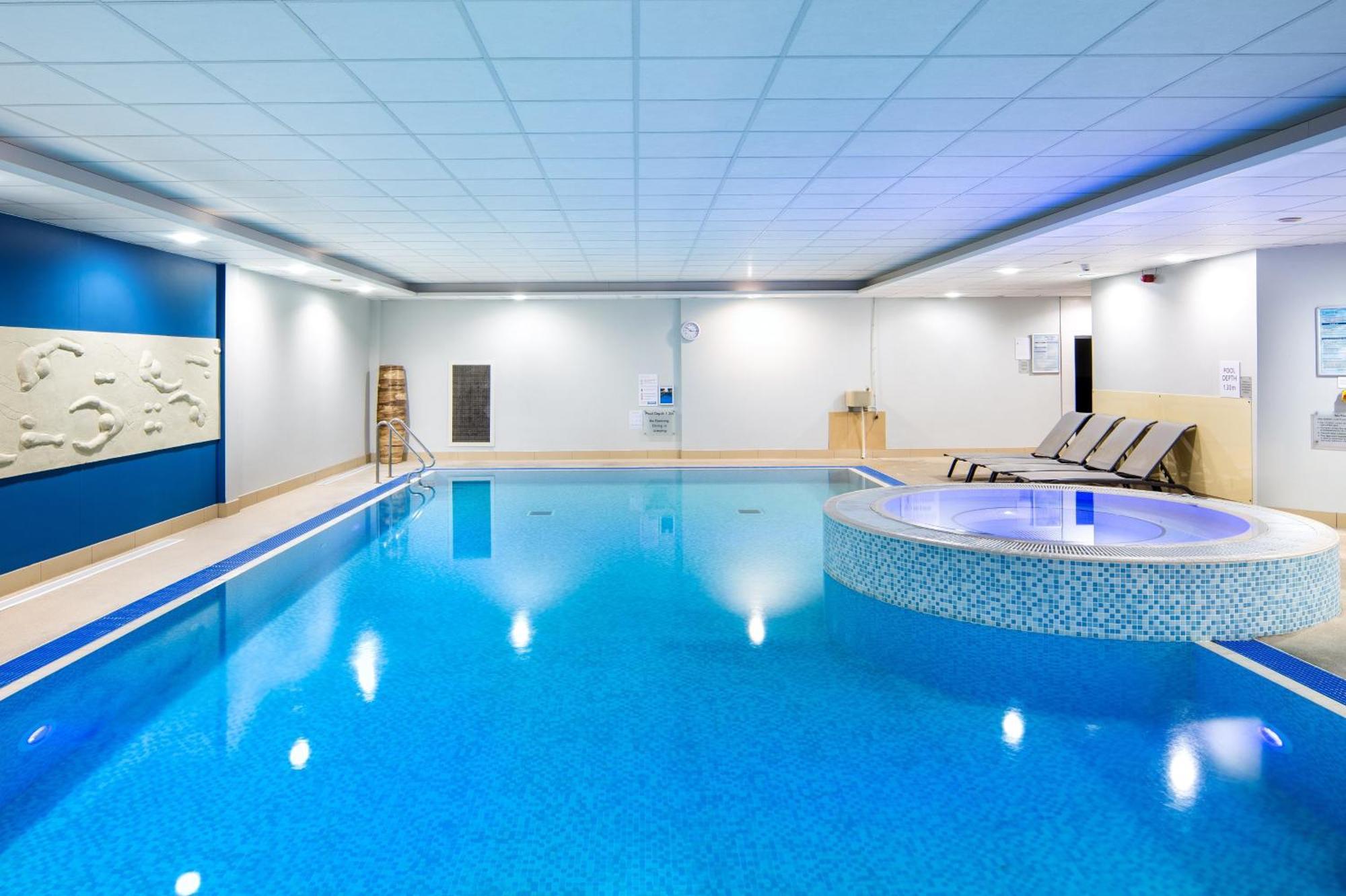 Delta Hotels By Marriott Nottingham Belfry Extérieur photo