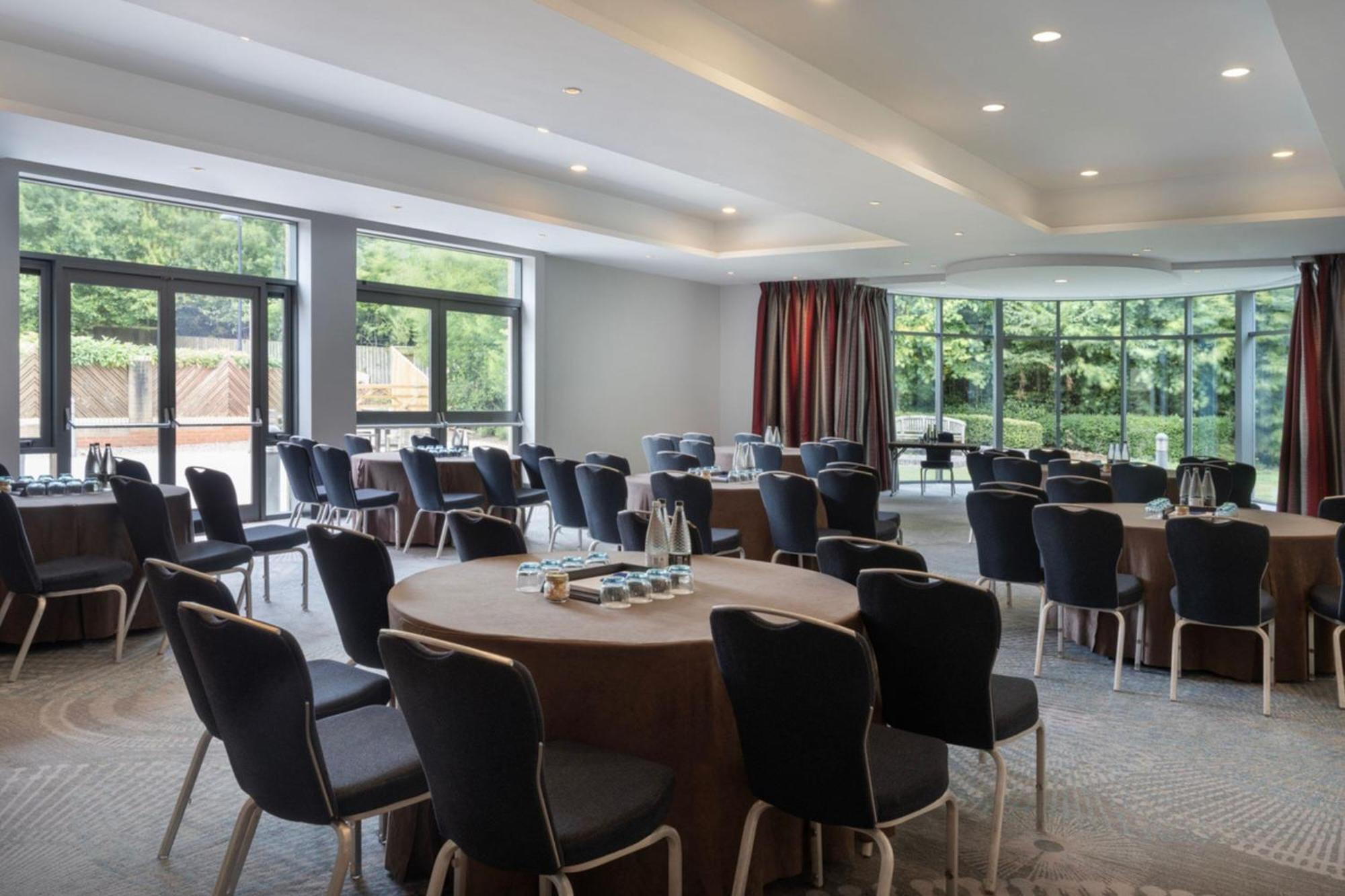 Delta Hotels By Marriott Nottingham Belfry Extérieur photo