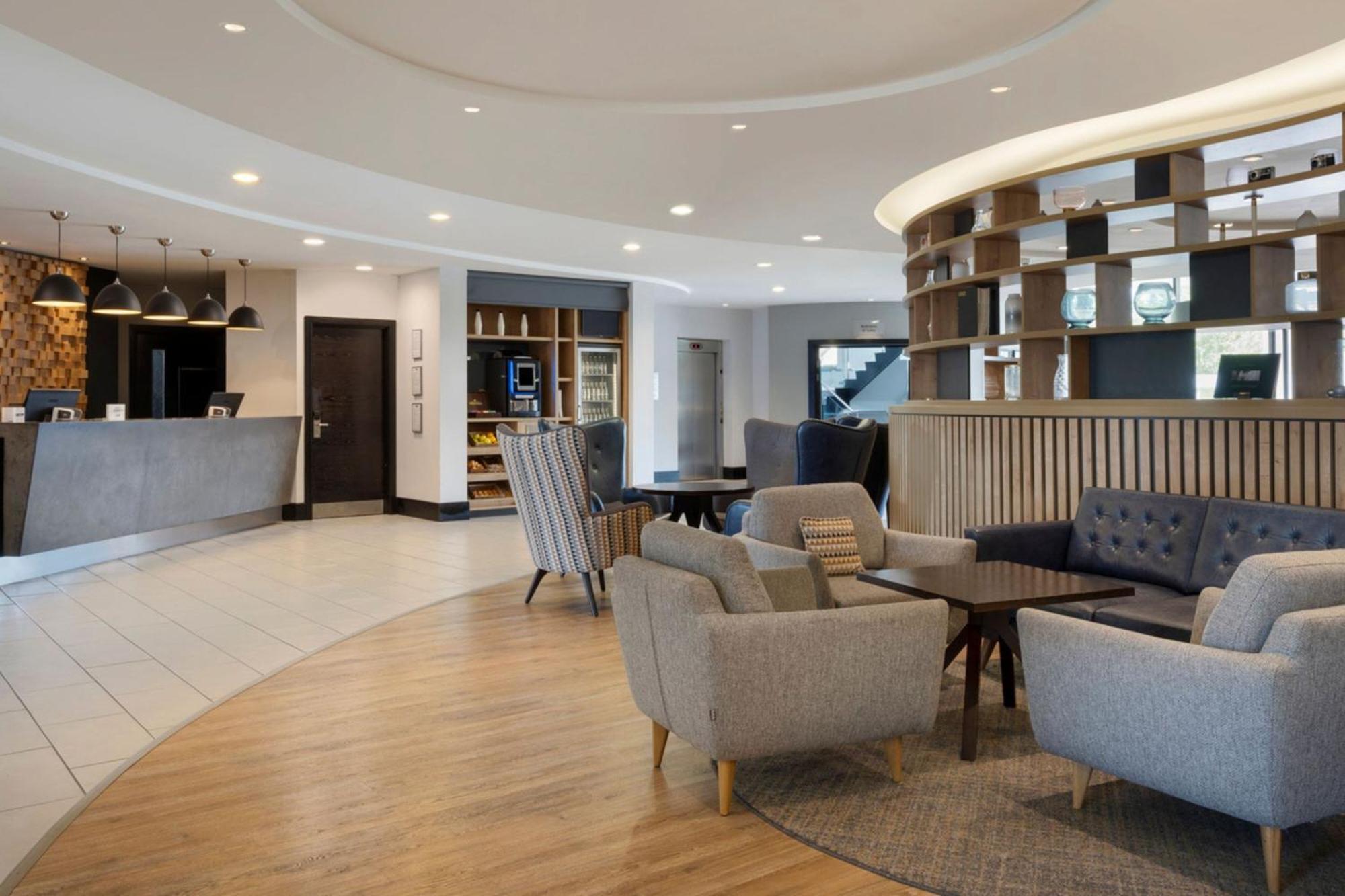 Delta Hotels By Marriott Nottingham Belfry Extérieur photo