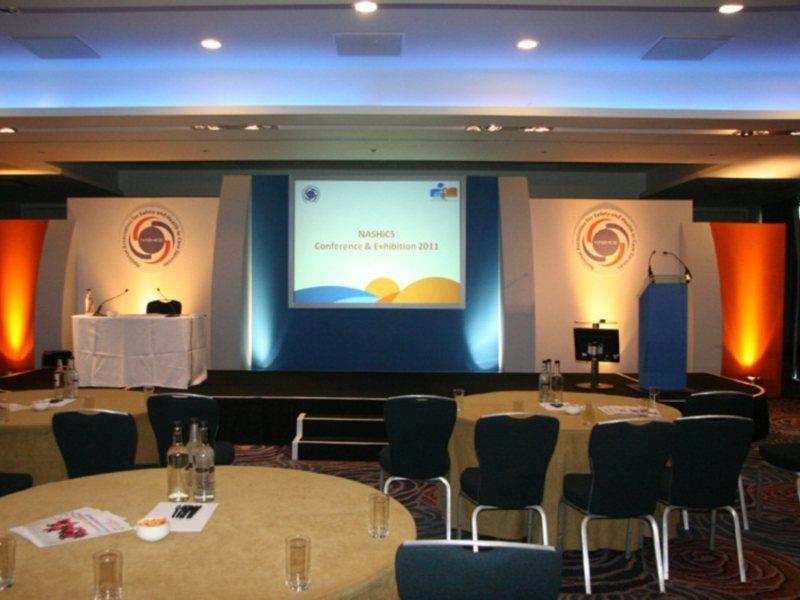 Delta Hotels By Marriott Nottingham Belfry Extérieur photo